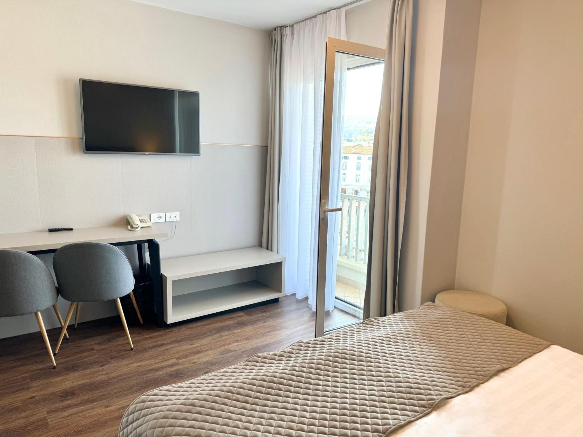 Hotel Marina
