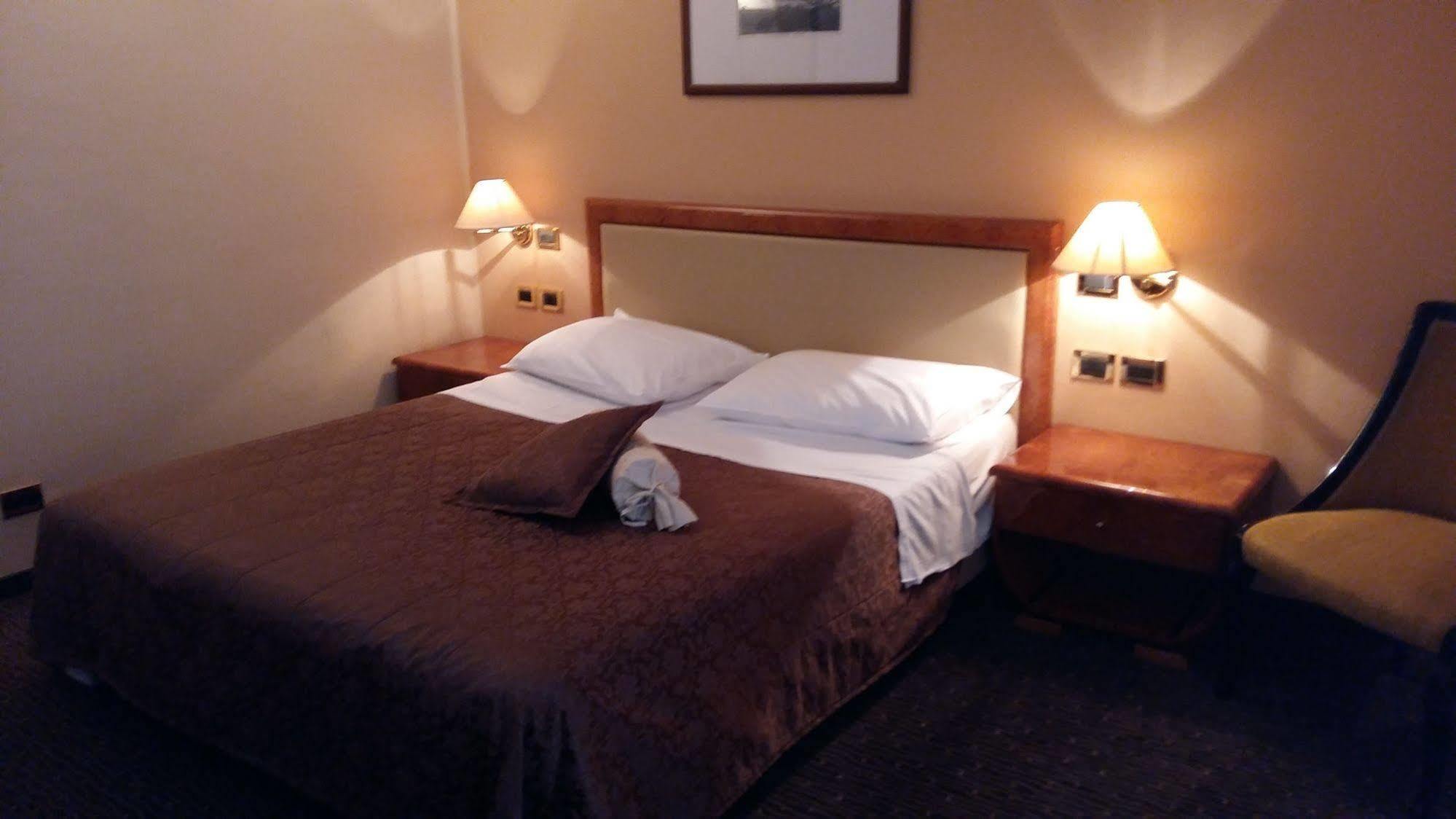 Marina Hotel 4*